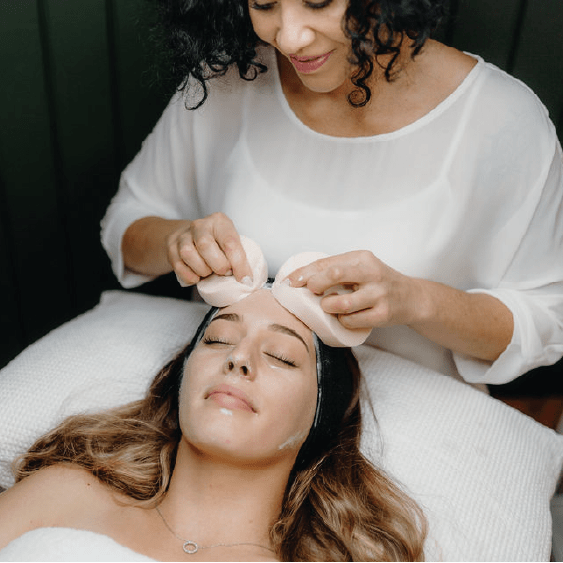 Rehydra_facial